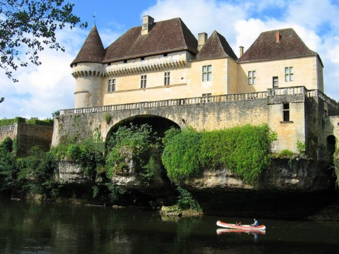 Dordogne: Visit to the Castle of Losse and Its Gardens - The Sum Up