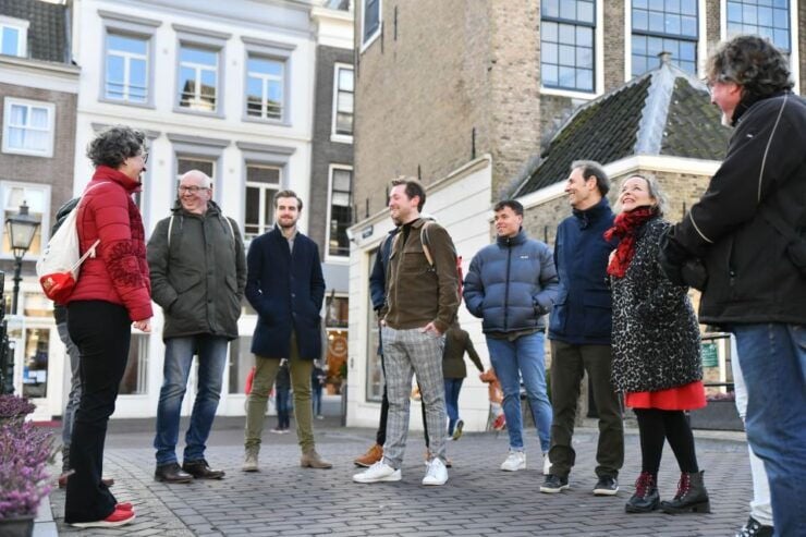 Dordrecht: Highlights and Hidden Gems Walking Tour - Immersive History With a Local Guide