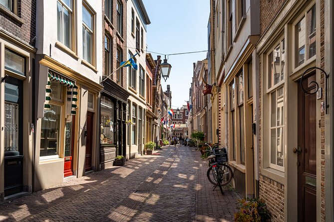 Dordrecht: Self-Guided City Walking Tour With Audio Guide - The Sum Up