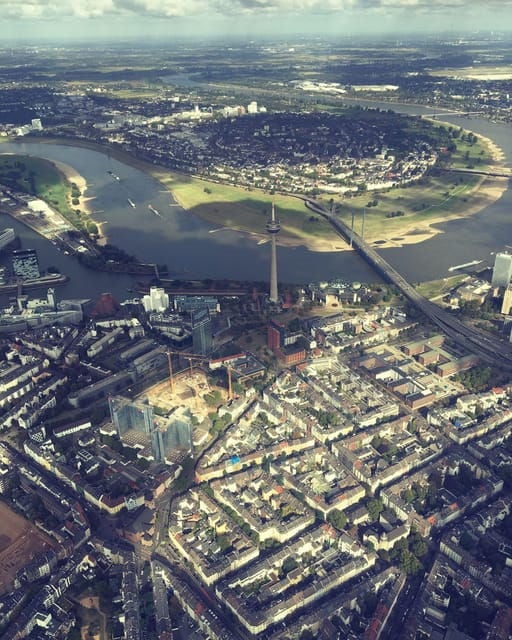 Dortmund: Helicopter Sightseeing - Flight Experience Details