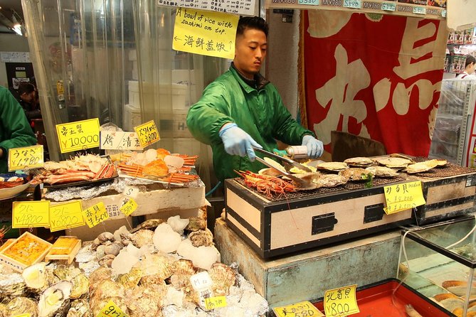 Dotonbori, Kuromon Market, Hozenji Yokocho Food Walking Tour - Kuromon Market: A Food Lovers Paradise