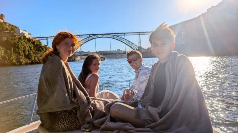 Douro: Boat Trip - The Experience: Comfort, Culture, and a Toast to the Douro
