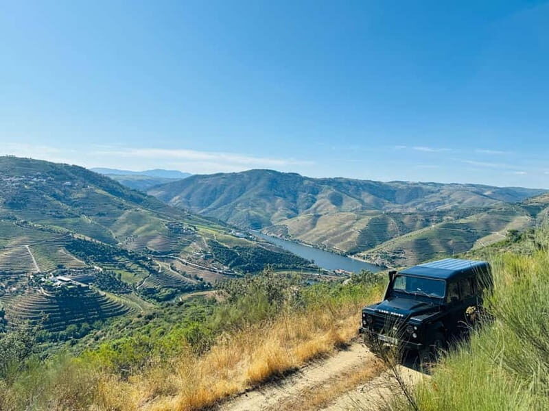 Douro offroad experience: visit to a winery and a picnic - Good To Know
