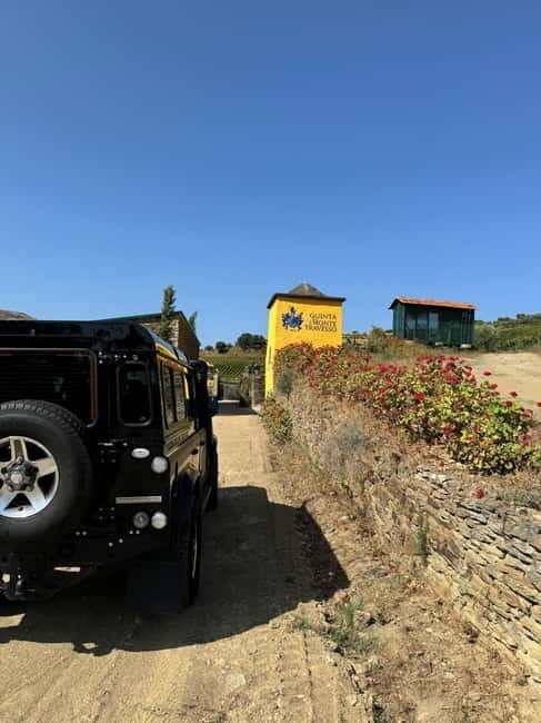 Douro offroad experience: visit to a winery and a picnic - The Practical Side