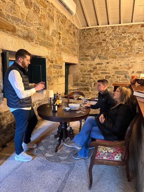 Douro offroad experience: visit to a winery and a picnic - Authenticity & Authentic Experiences