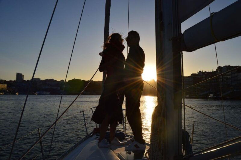 Douro river - Cruising Sail Boat - (2hours) - Good To Know