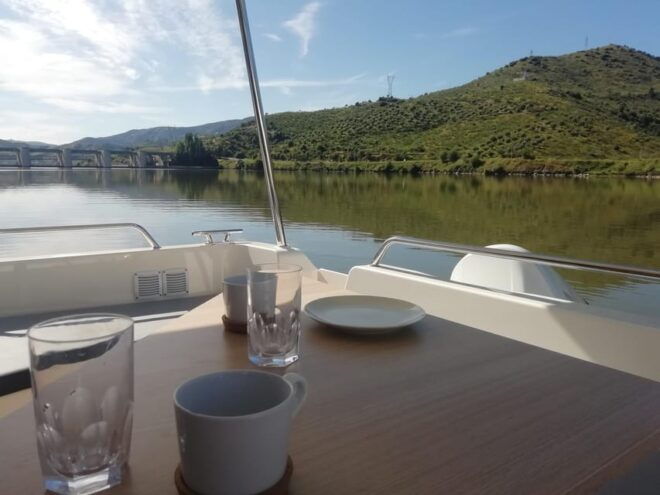 Douro River Pocinho: Half Day Private Boat Ride - Meeting Point and Availability