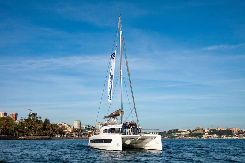 Douro River Sightseeing Sailboat in Porto - From Douro Marina to the city bridges