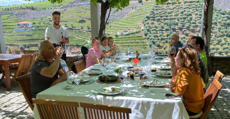 Douro - Vallado: luxury walking, picnic and wine tasting - Discovering the Heart of Douro with a Luxury Touch
