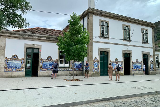 Douro Valley, 2 Wine Tastings and Rabelo Boat Tour - How to Reserve