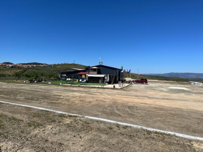 Douro Valley: 30 Minutes Private Airplane Tour - Inclusions