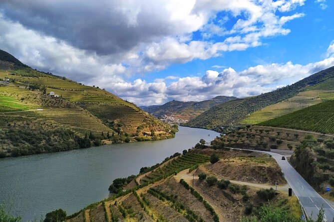 Douro Valley Day Tour With Wine Tasting and Lunch From Porto - Common Questions
