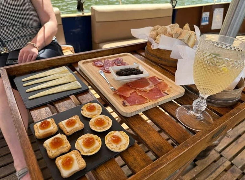 DOURO VALLEY: Premium Wine Tour, Winery Lunch & Private Boat - Good To Know