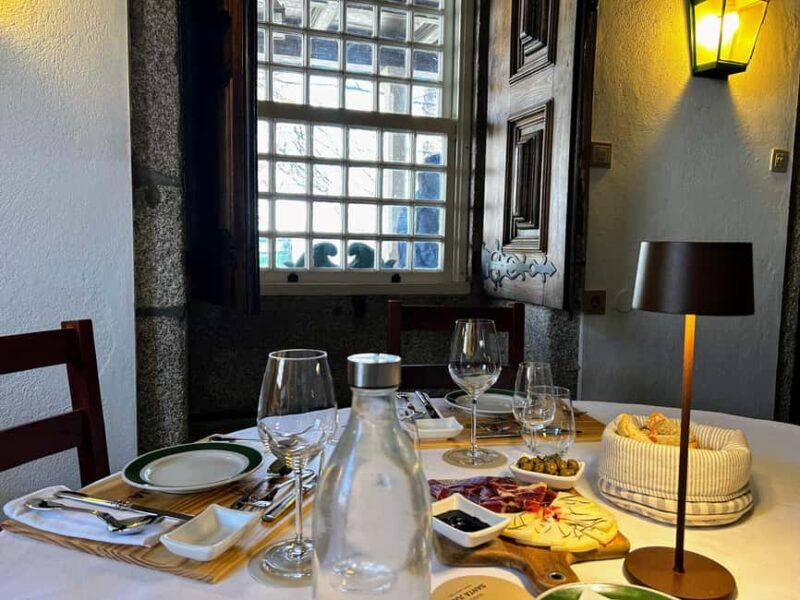 Douro Valley: Quinta Santa Júlia Tour, Wine Tasting & Lunch - Good To Know