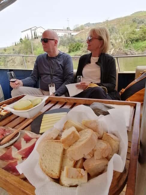 Douro Valley Sunset: 1 Winery visit & 1-h Boat Tour - An In-Depth Look at the Douro Valley Sunset Tour