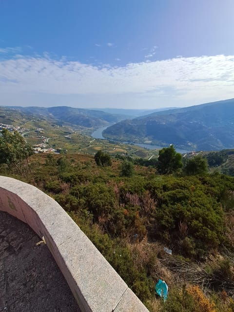 Douro Valley Tours, Braga Guimarães, Santiago Compostela - Company Overview