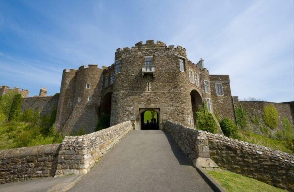 Dover Castle, White Cliffs, Leeds Castle: Private Tour - Tour Highlights