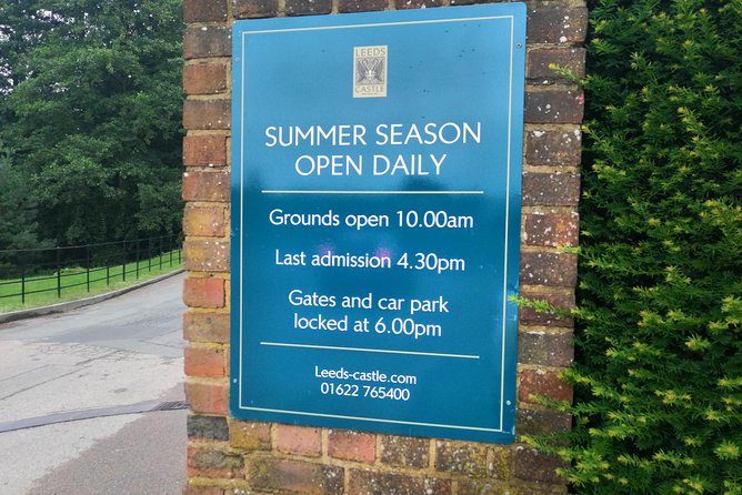 Dover Cruise Terminal to London With Stopover at Leeds Castle - The Sum Up