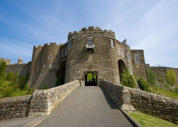 Dover Harbour to London Via Dover Castle (private Vehicle) - Exploring Historic Dover Castle