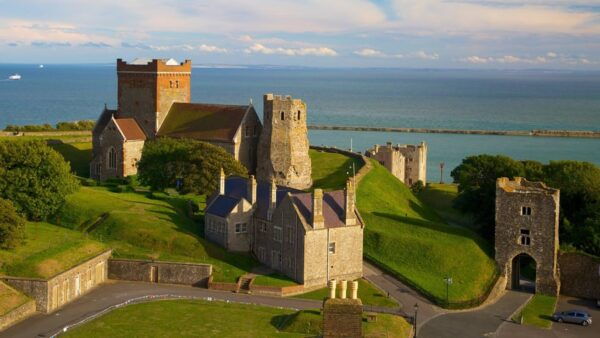 Dover Harbour to London Via Dover Castle (private Vehicle) - Booking and Payment Flexibility
