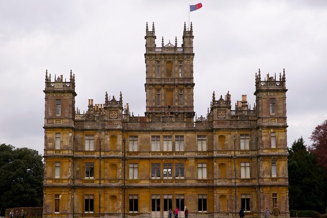 Downton Abbey and Highclere Castle Tour From London - Common Questions
