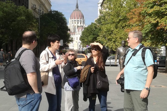 Downtown Budapest 3-Hour Small Group Tour With a Historian - Additional Information