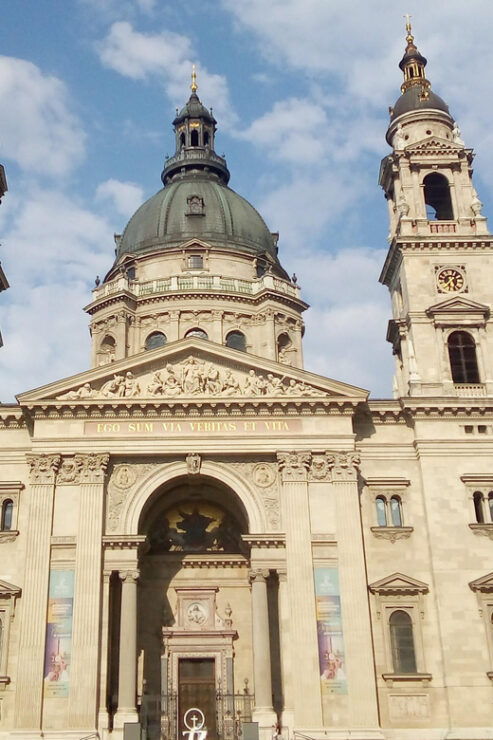 Downtown Budapest Walking Tour - Key Points