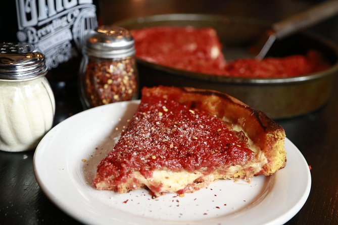 Downtown Chicago Walking Pizza Tour - Meeting Point