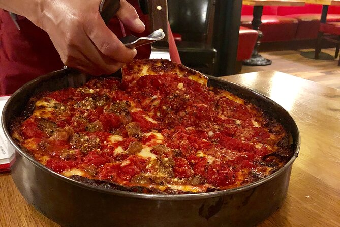 Downtown Chicago Walking Pizza Tour - The Sum Up