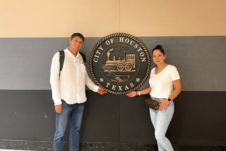 Downtown Houston: Astroville Tunnel Tour in Spanish - Booking and Cancellation Policy