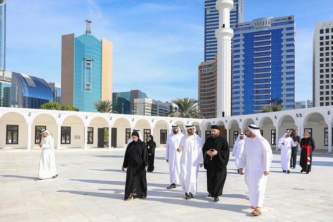 Downtown Walking Tour With Emirati Local - Emirati Local Guide