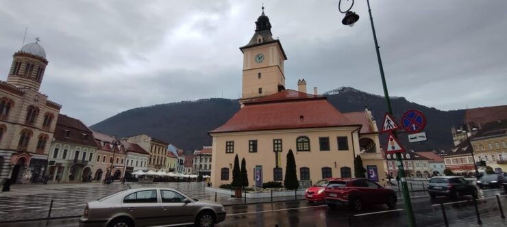 Dracula Castle, Peles Castle and Brasov Private Day Tour - Itinerary Highlights