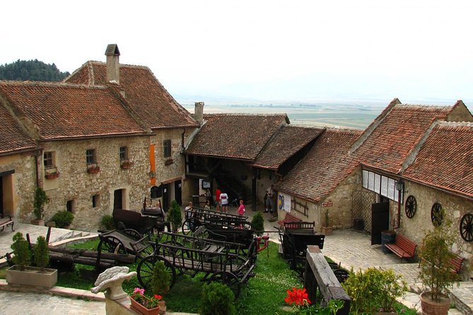 Dracula Castle, Peles Castle and Rasnov Fortress From Brasov - Directions