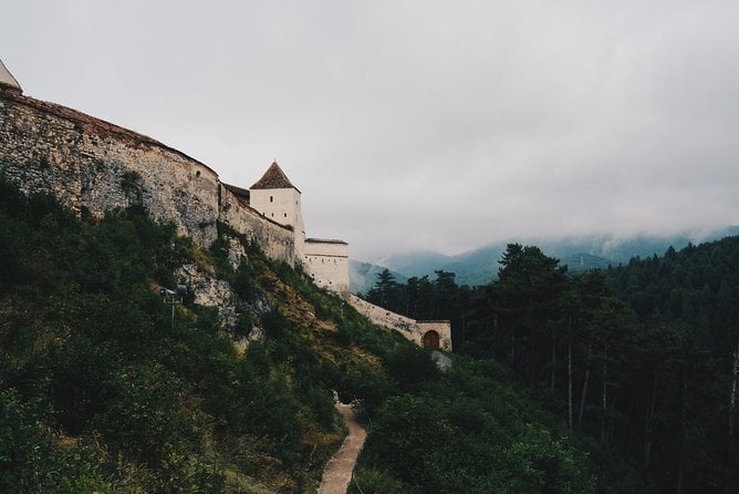 DRACULA CITY BREAK Sibiu, Bran Castle, Peles Castle Sinaia,Brasov - Directions