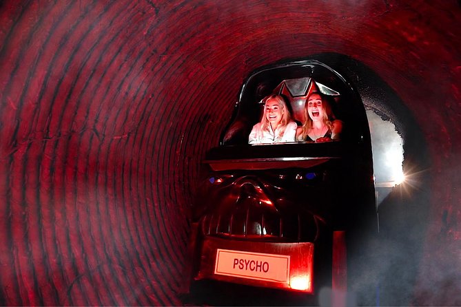 Draculas Cabaret - Gold Coast - Traveler Tips