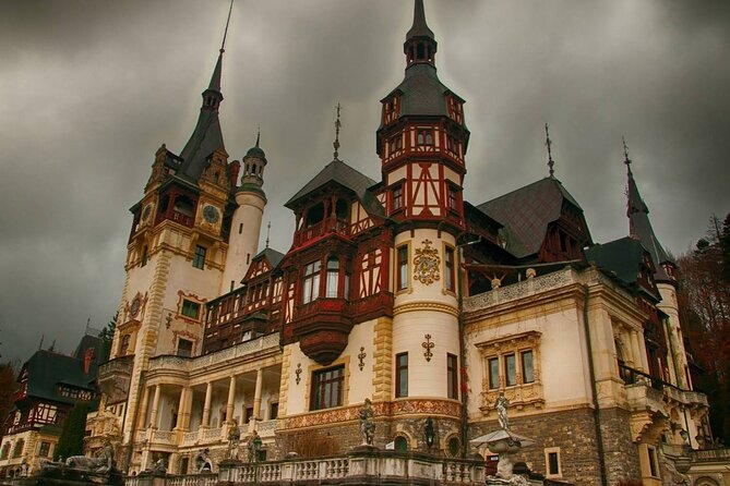 Draculas Castle, BrașOv City and Peleș Castle, Private Tour - Tour Inclusions