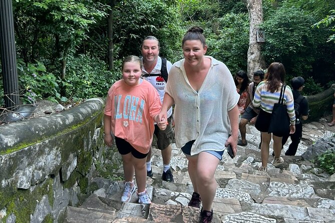 Dragon Bridge Fire & Water Show – Marble Mountains & Lady Buddha Statue - Common Questions