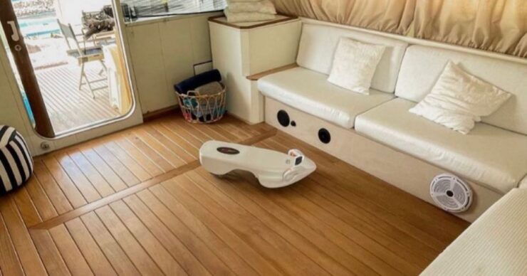 Dream Day on a Yacht From Naples to Procida, Capri or Ischia - Activity Description