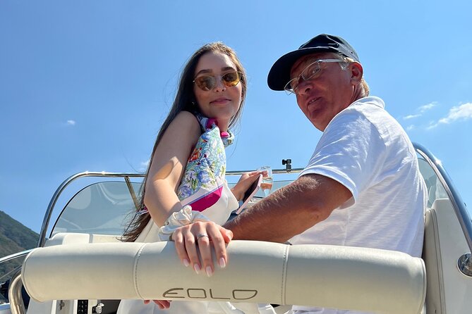 Dreamer Tour(1 Hour) Boat Eolo - Inclusions and Facilities