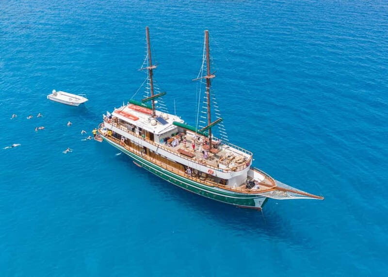 Dreamy Cruise at Protaras and Ayia Napa - The Food & Drinks