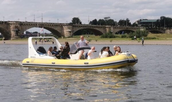 Dresden: 2h Private Boat Tour up to 10 Persons Powerful RIB - Frequently Asked Questions