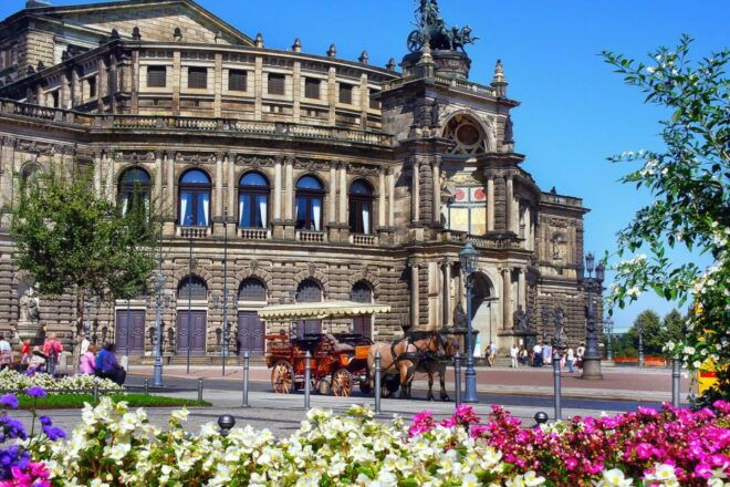 Dresden: City & Semperoper Guided Walking Tour - Zwinger and Augustus II the Strong