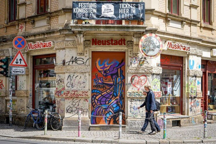 Dresden: Discover the Street Art of the Neustadt District - Overview of Dresdens Neustadt District
