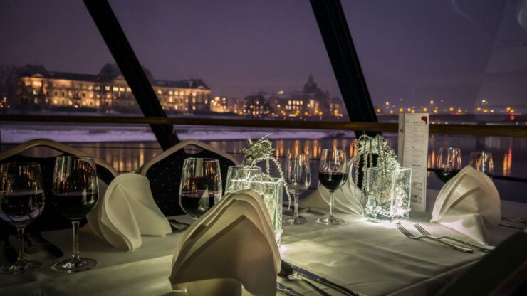 Dresden: Evening River Cruise With Dinner - Experience Highlights