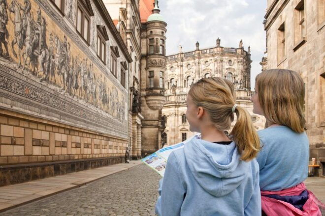 Dresden: Family-Friendly Hop-On Hop-Off Tour and Audio Guide - Full Description of the Tour