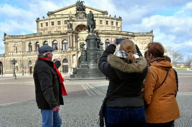 Dresden: Guided City Walk With a Cup of Coffee - Inclusions