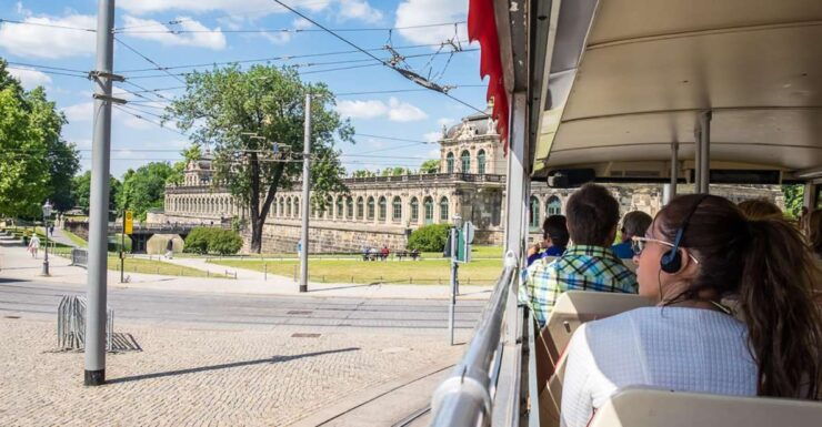 Dresden: Hop-On Hop-Off Sightseeing Bus Tickets - Sightseeing Experience