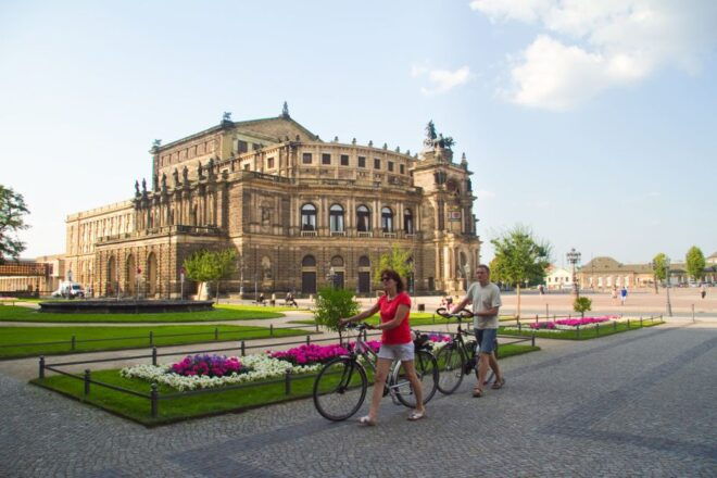 Dresden: Hop-On Hop-Off Sightseeing Bus Tickets - Customer Reviews