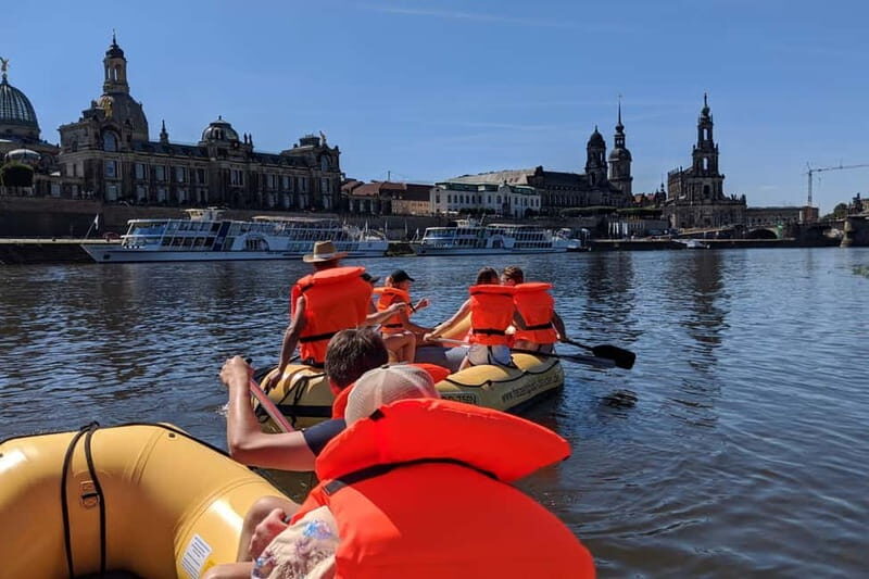 Dresden: Im Schlauchboot von "Blaues Wunder" bis DD-Altstadt - Exploring the Dresden Waterway Adventure
