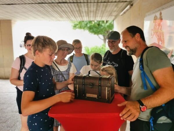 Dresden: Real City Outdoor Escape Game Augusts Legacy - Booking Your Adventure